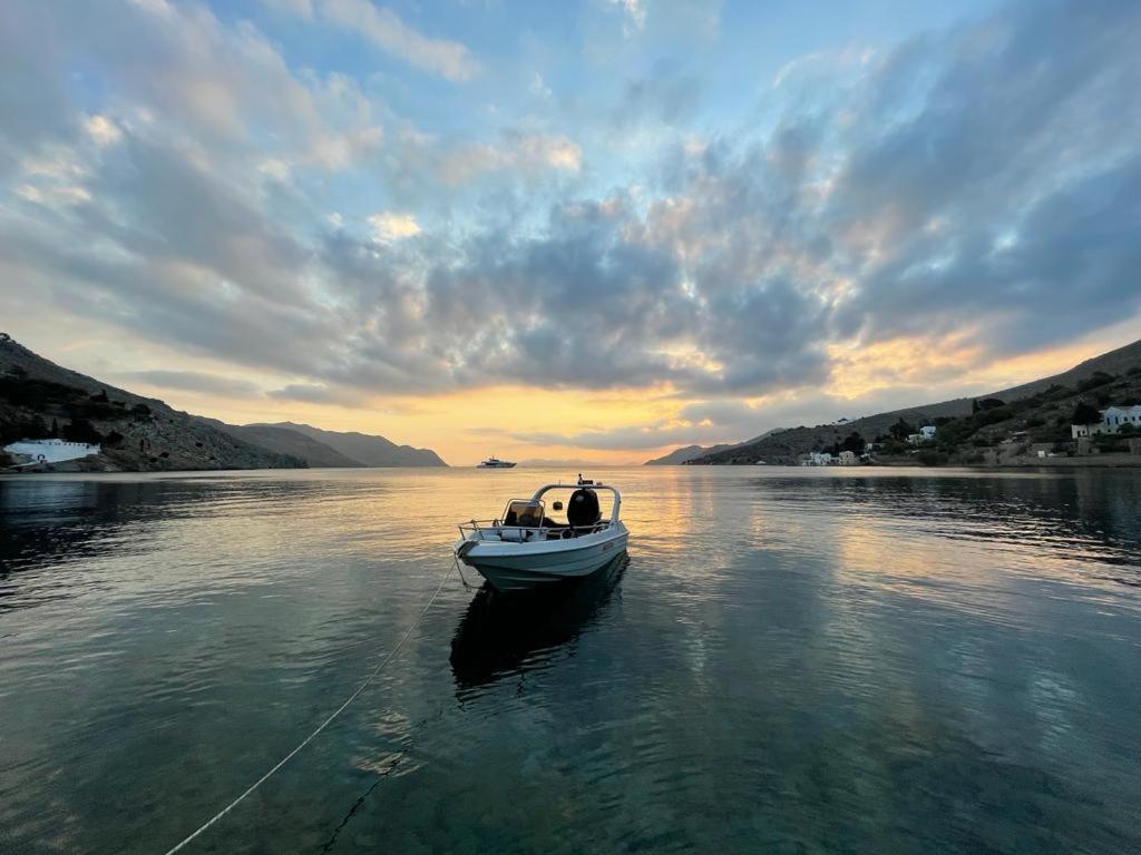 Symi . VILLA CALME  Extérieur photo
